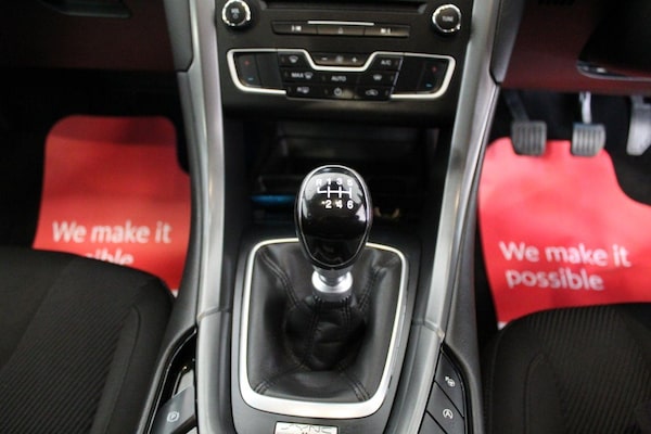Used Ford Mondeo 2015 for sale - 74543556: Photo 43