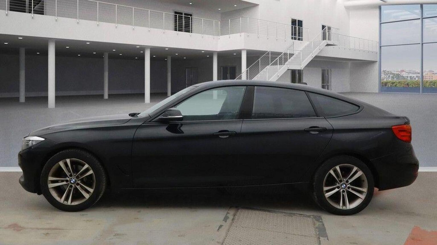 Used BMW 3 Series 2013 for sale - 76596592: Photo 11