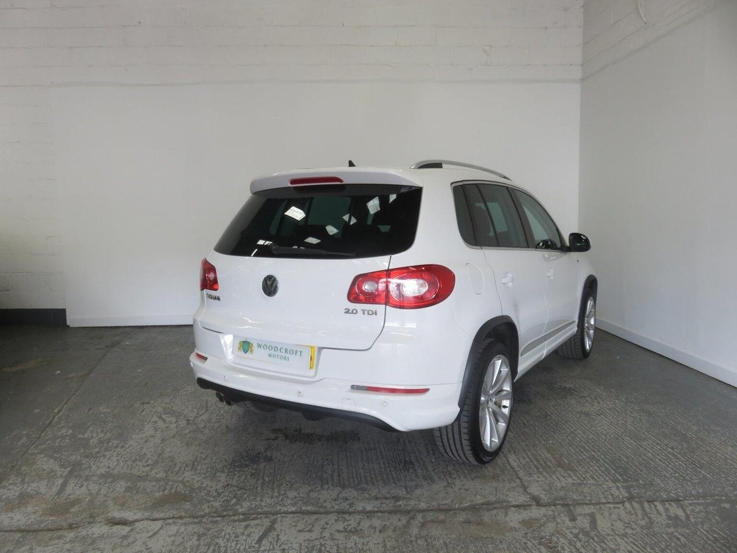 Used Volkswagen Tiguan 2010 for sale - 77937810: Photo 8