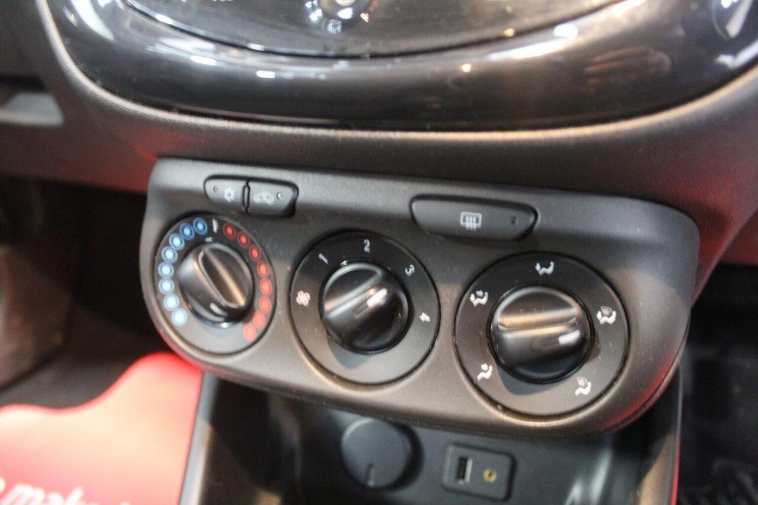 Used Vauxhall Corsa 2015 for sale - 76751774: Photo 36