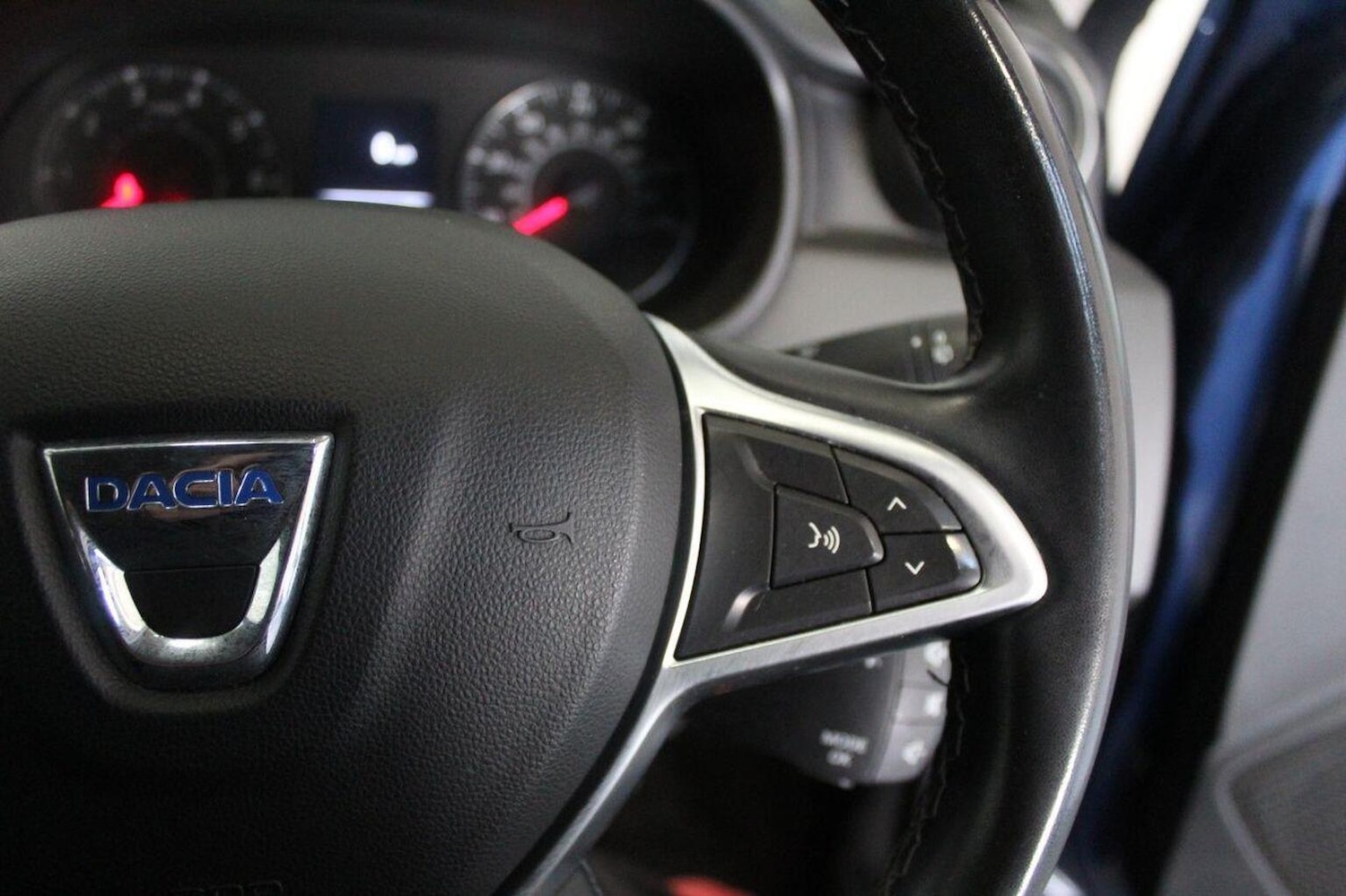 Used Dacia Duster 2019 for sale - 77937872: Photo 44