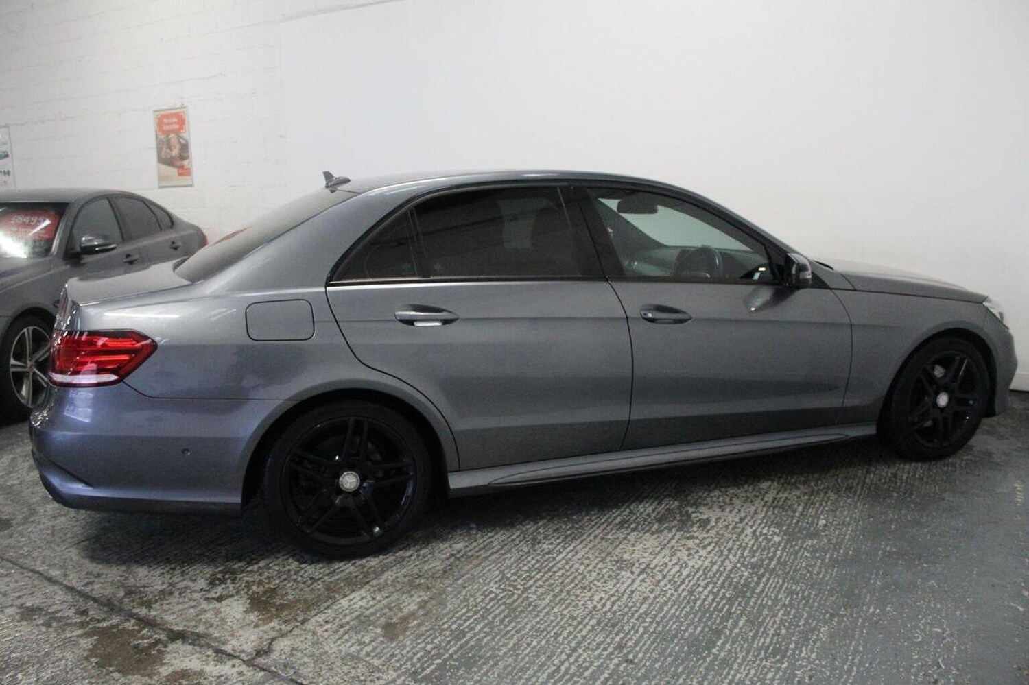 Used Mercedes-Benz E Class 2015 for sale - 77409575: Photo 11