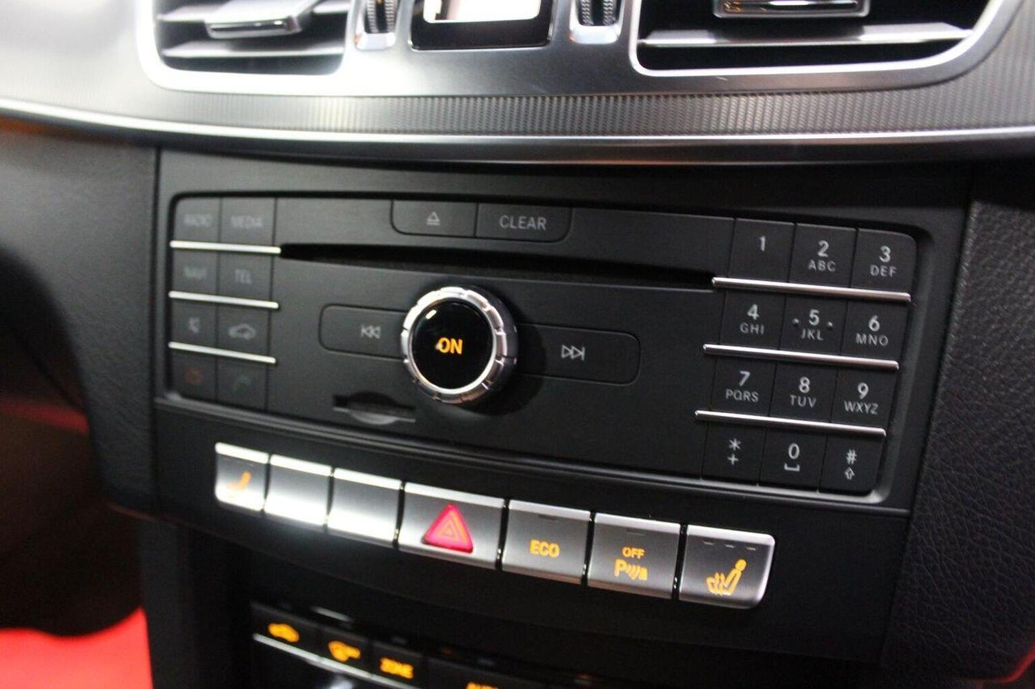 Used Mercedes-Benz E Class 2015 for sale - 77409575: Photo 41