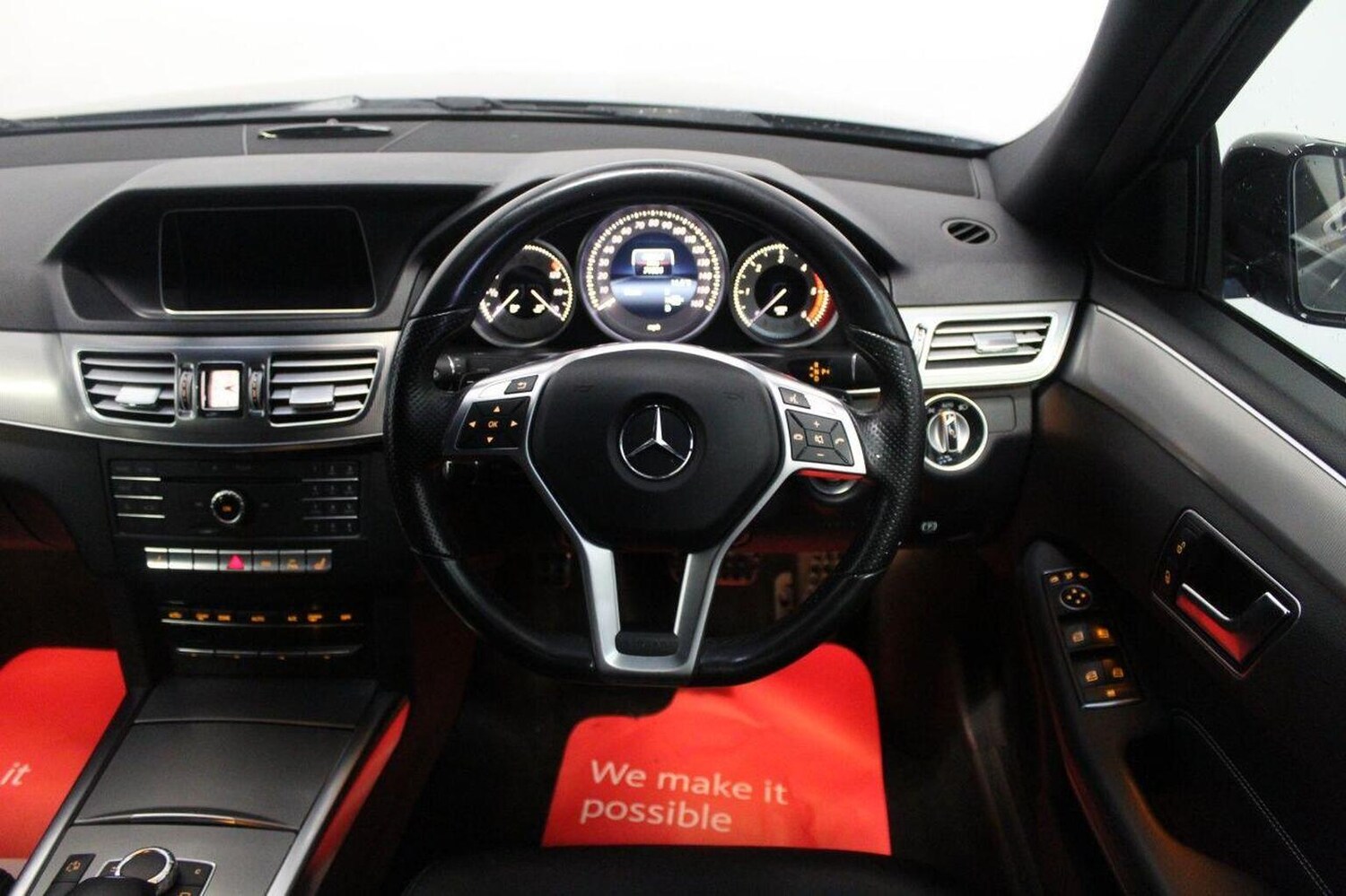 Used Mercedes-Benz E Class 2015 for sale - 77409575: Photo 45