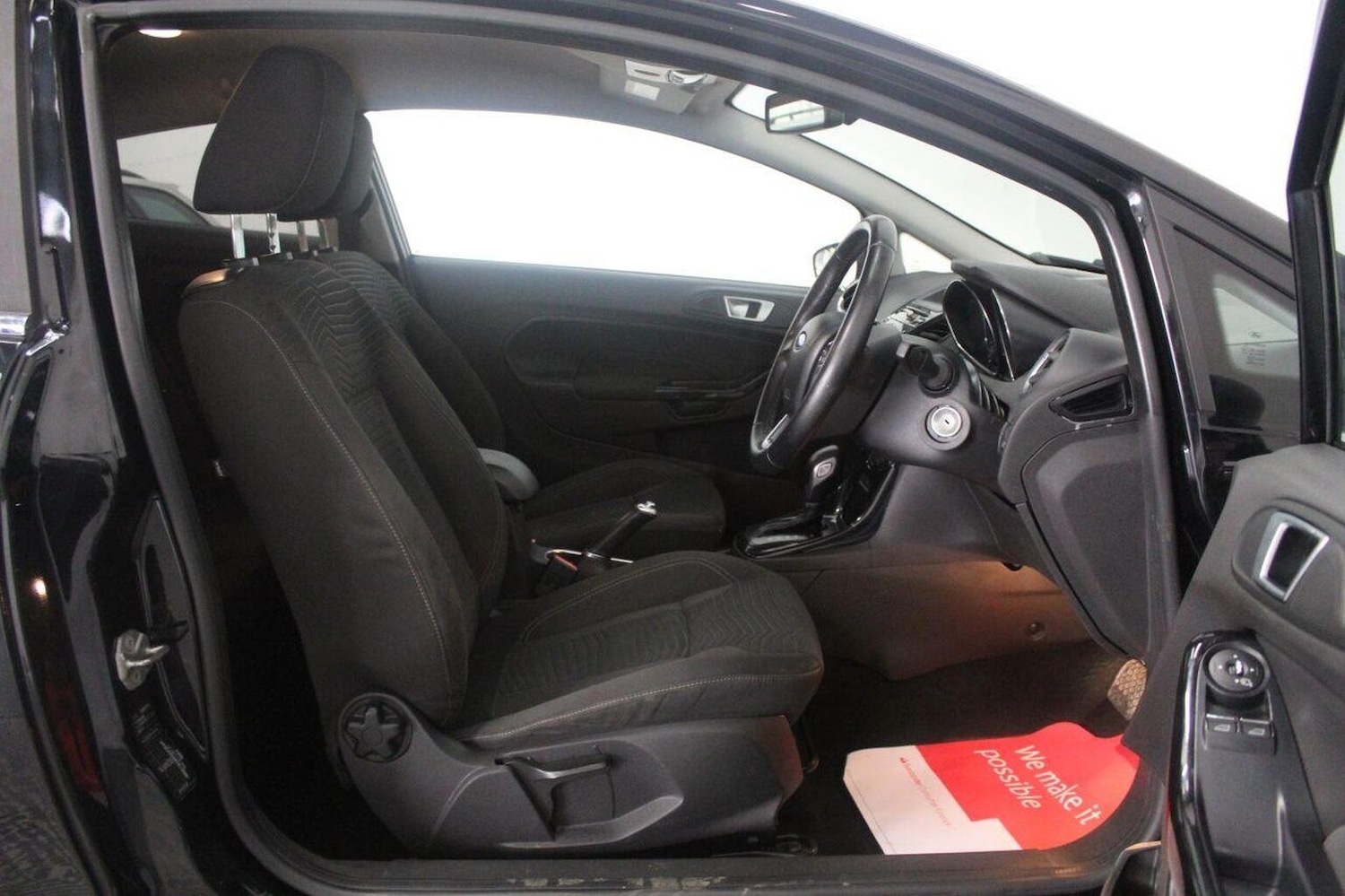Used Ford Fiesta 2014 for sale - 76848680: Photo 26