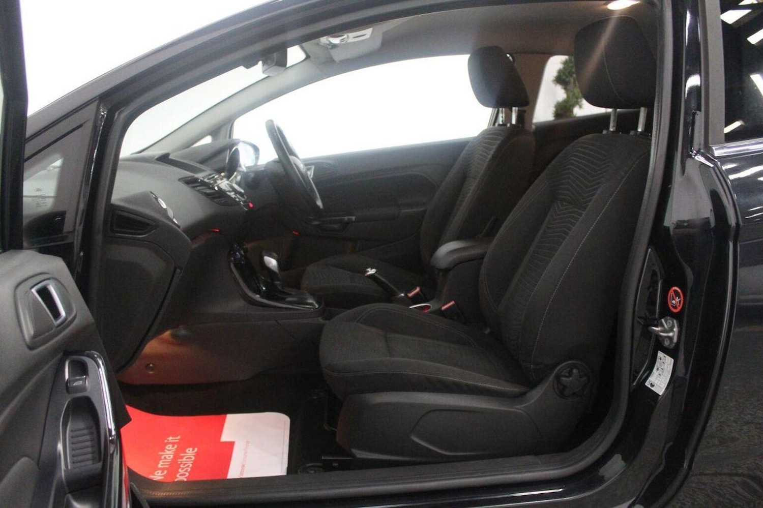 Used Ford Fiesta 2014 for sale - 76848680: Photo 46