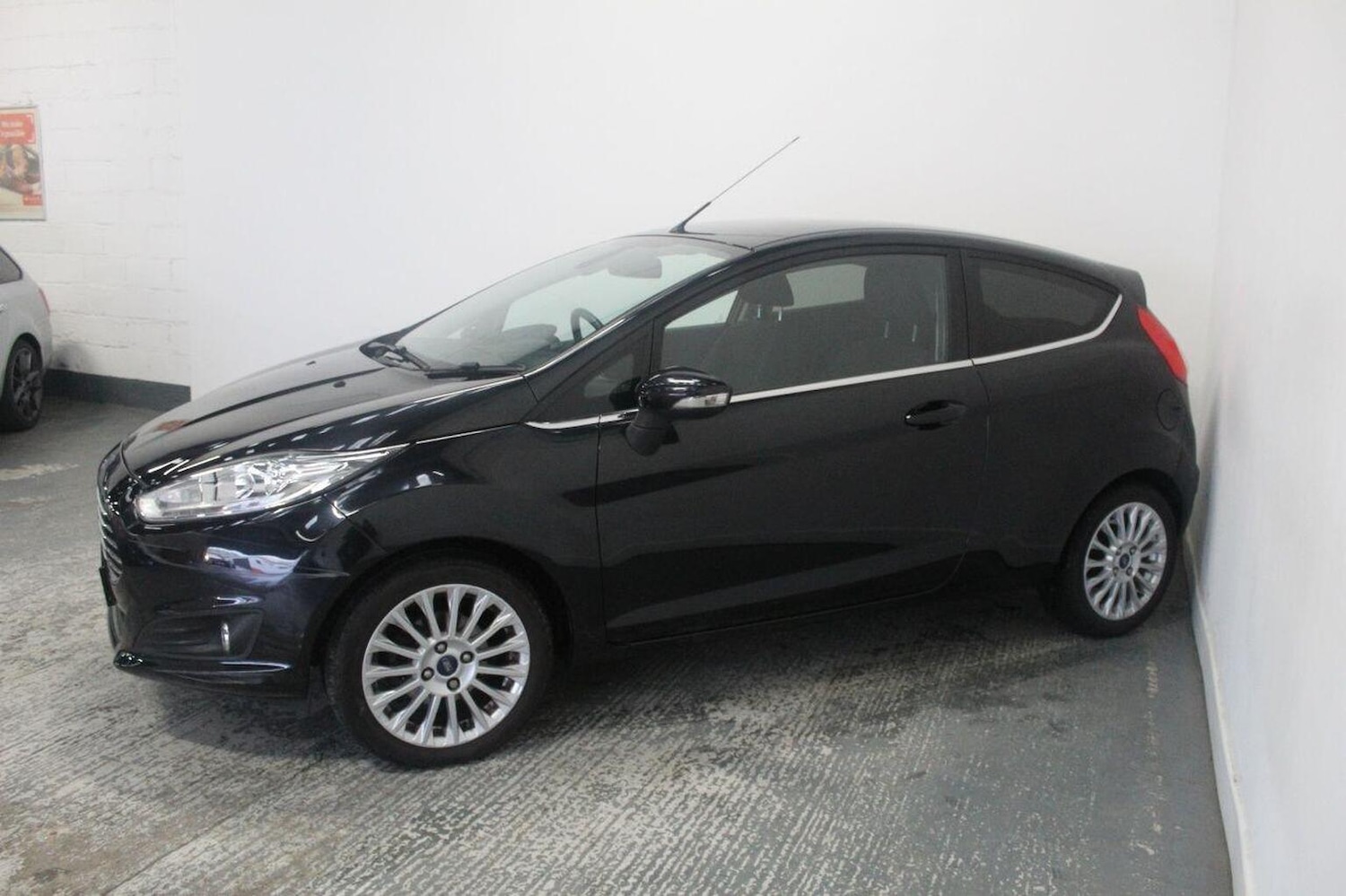 Used Ford Fiesta 2014 for sale - 76848680: Photo 5
