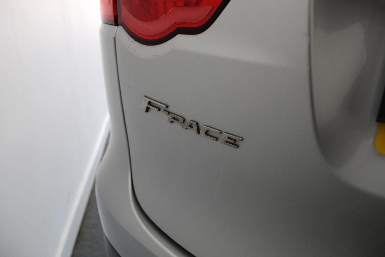 Used Jaguar F-Pace 2016 for sale - 76793685: Photo 19