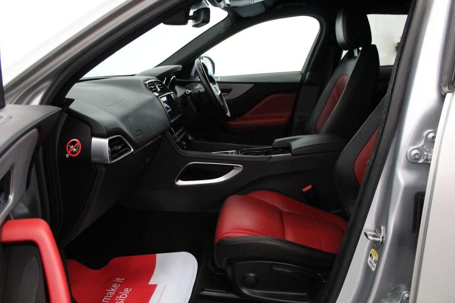 Used Jaguar F-Pace 2016 for sale - 76793685: Photo 56