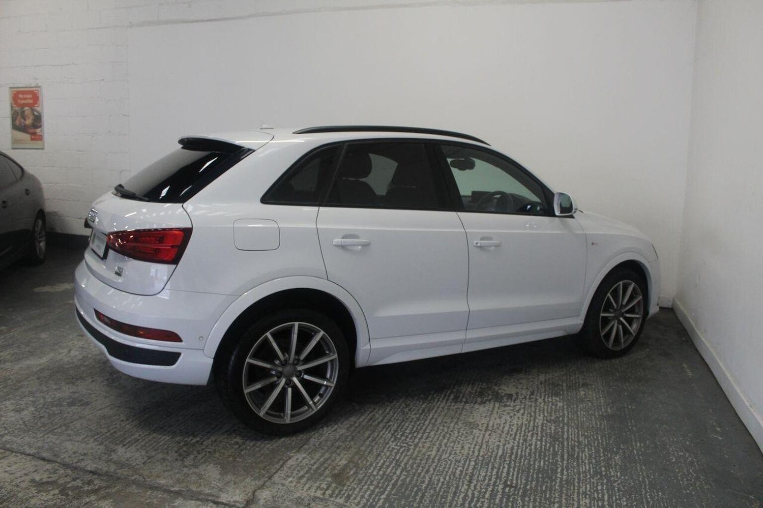 Used Audi Q3 2015 for sale - 77409585: Photo 11