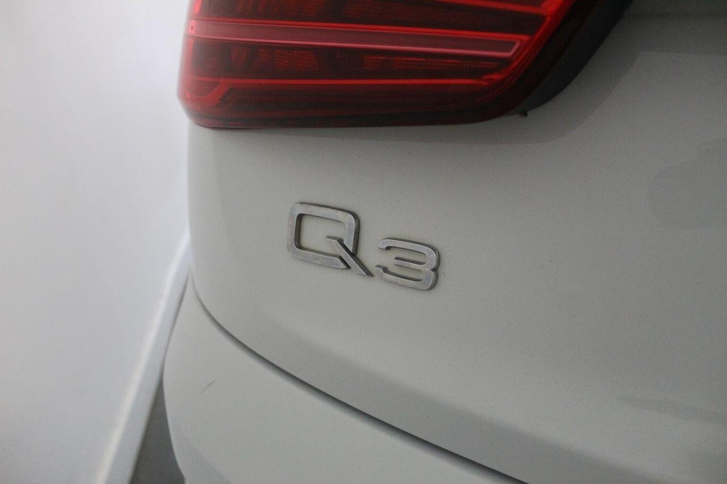 Used Audi Q3 2015 for sale - 77409585: Photo 16