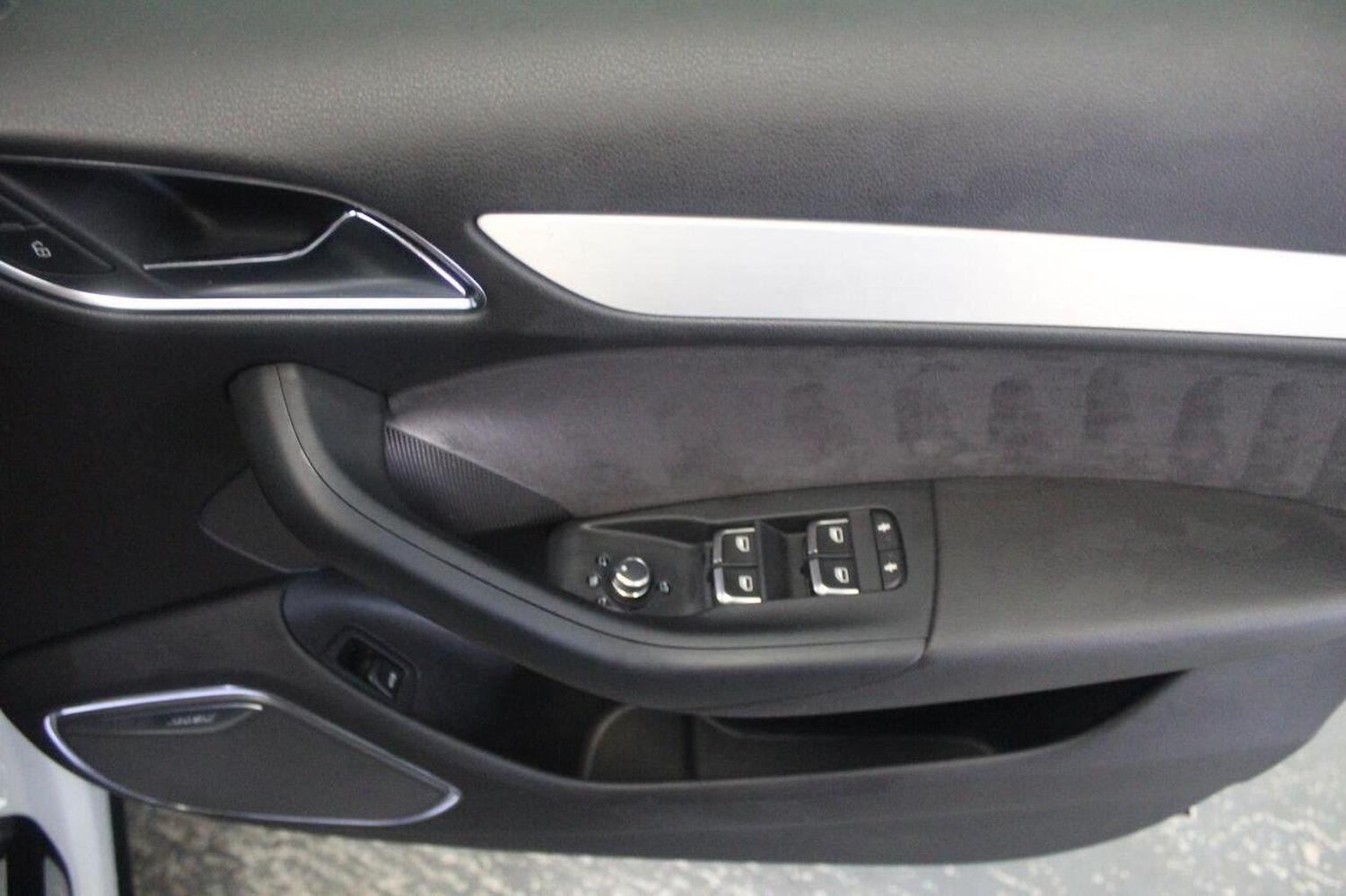 Used Audi Q3 2015 for sale - 77409585: Photo 50