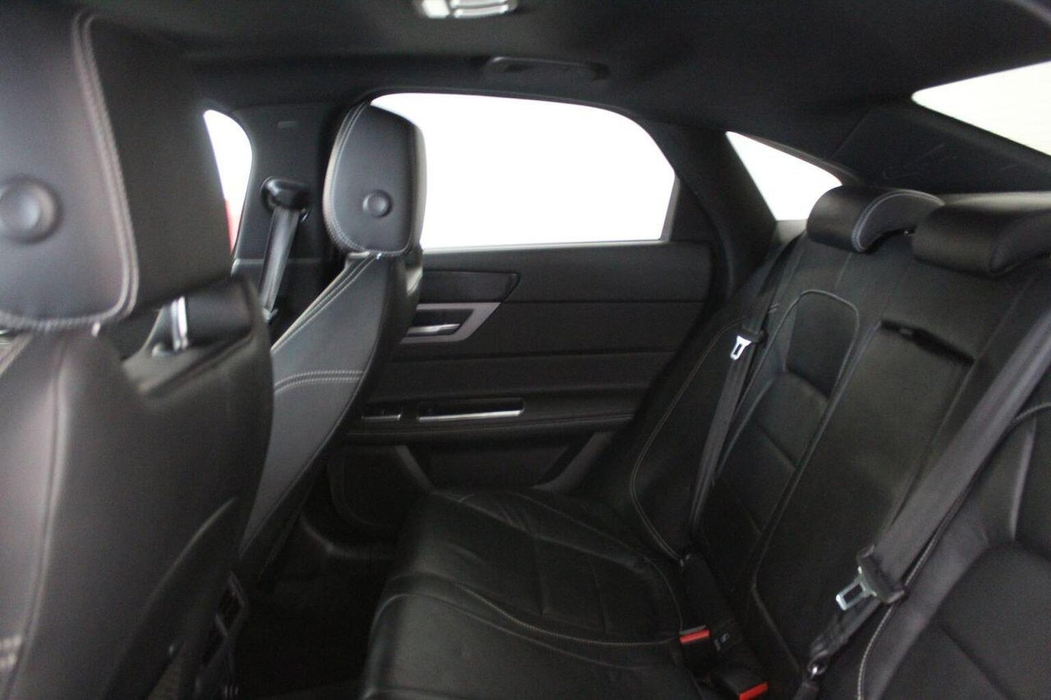 Used Jaguar XF 2015 for sale - 77453365: Photo 53