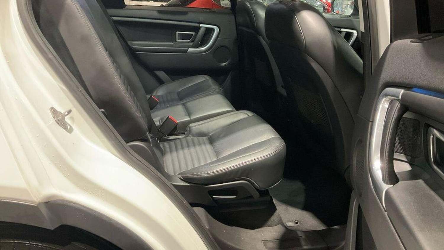 Used Land Rover Discovery Sport 2015 for sale - 77938149: Photo 13