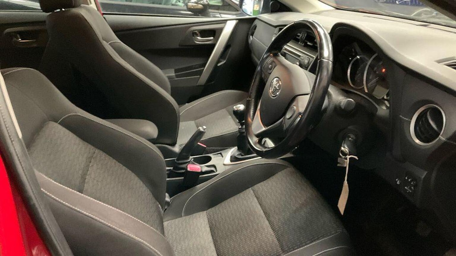 Used Toyota Auris 2014 for sale - 77938199: Photo 14