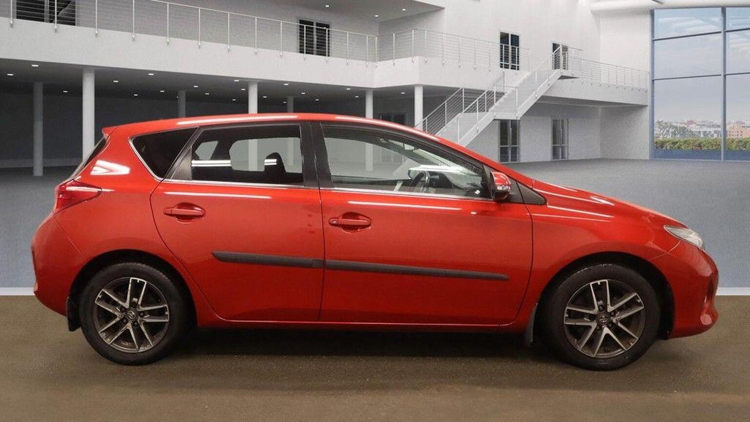 Used Toyota Auris 2014 for sale - 77938199: Photo 9