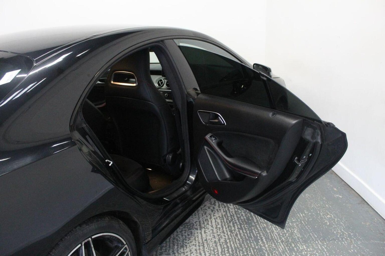 Used Mercedes-Benz CLA 2017 for sale - 77687666: Photo 26