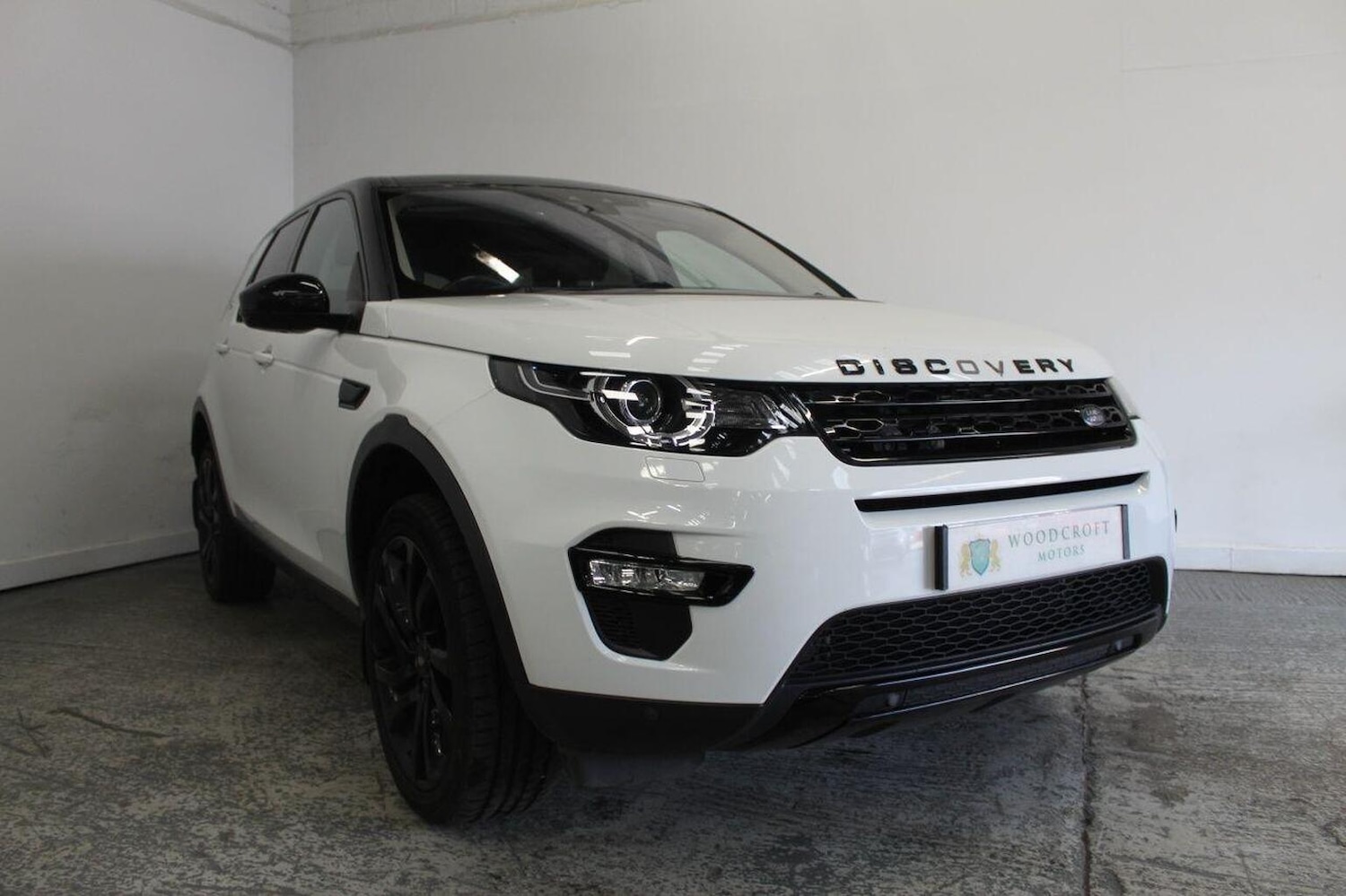 Used Land Rover Discovery Sport 2017 for sale - 76656096: Photo 1