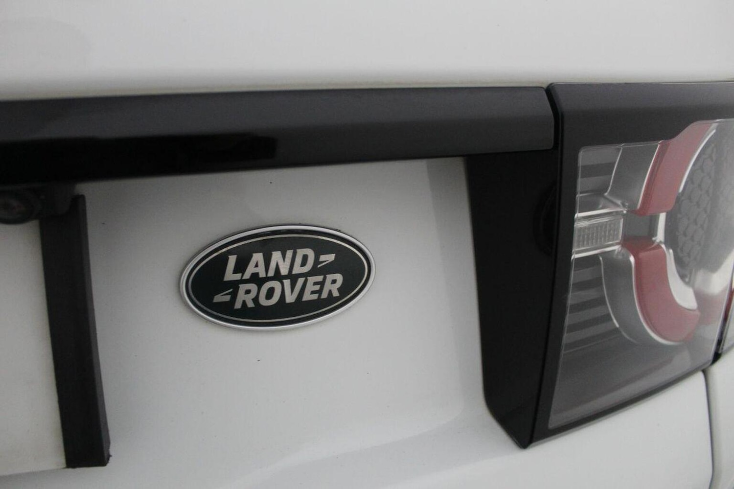 Used Land Rover Discovery Sport 2017 for sale - 76656096: Photo 20