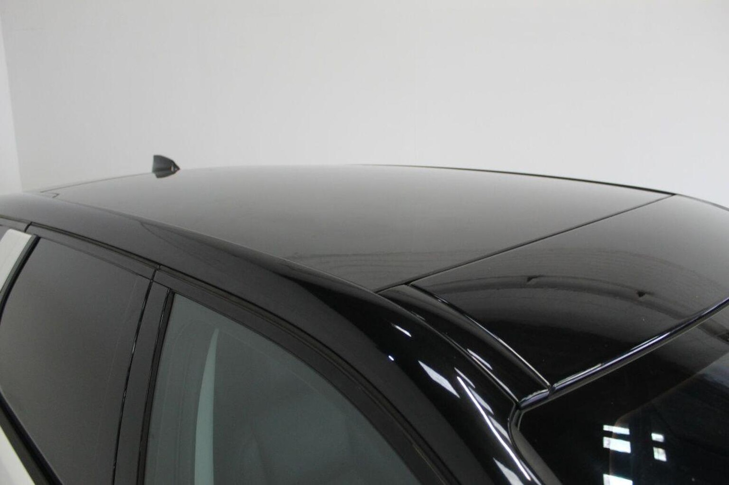 Used Land Rover Discovery Sport 2017 for sale - 76656096: Photo 31