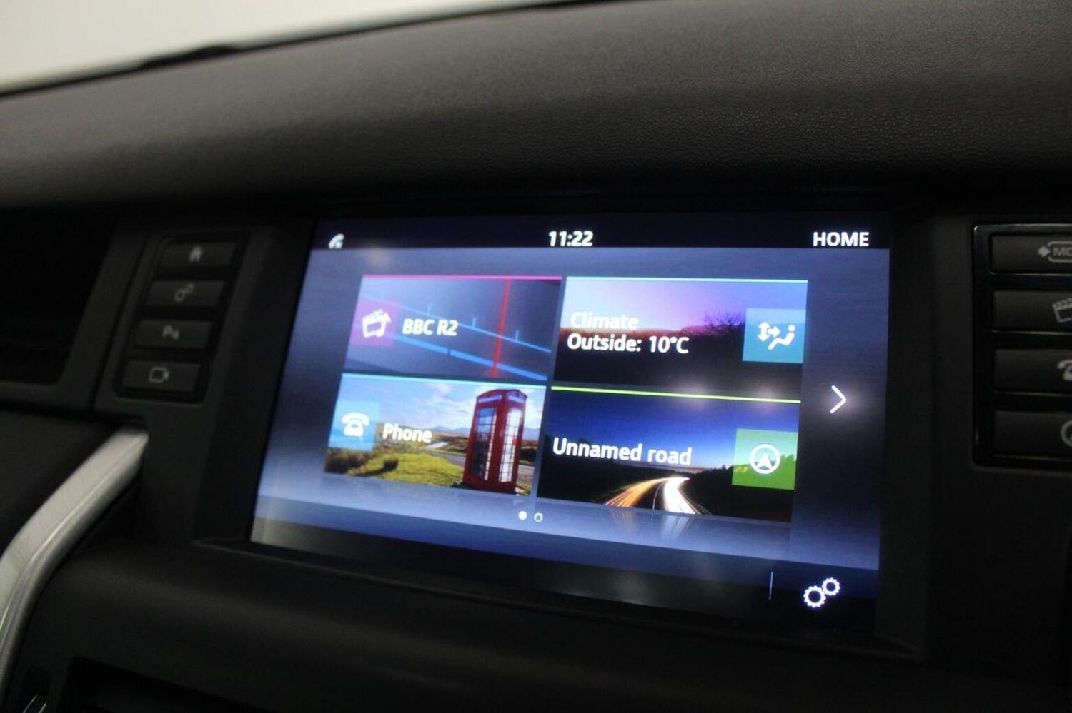 Used Land Rover Discovery Sport 2017 for sale - 76656096: Photo 40