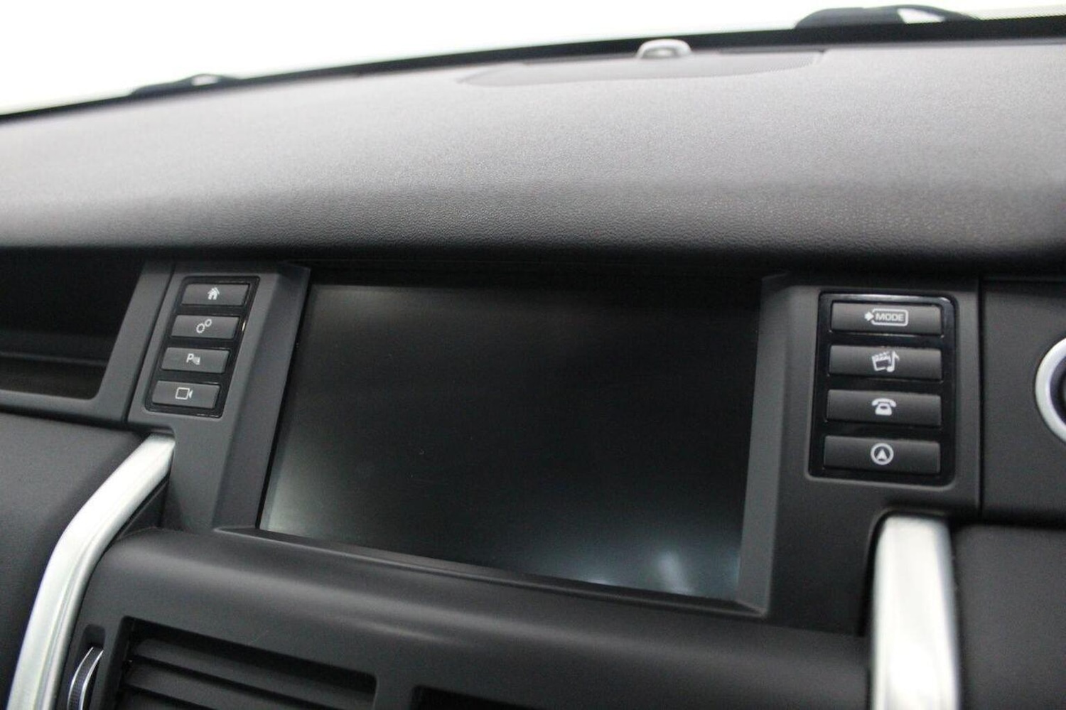 Used Land Rover Discovery Sport 2017 for sale - 76656096: Photo 46