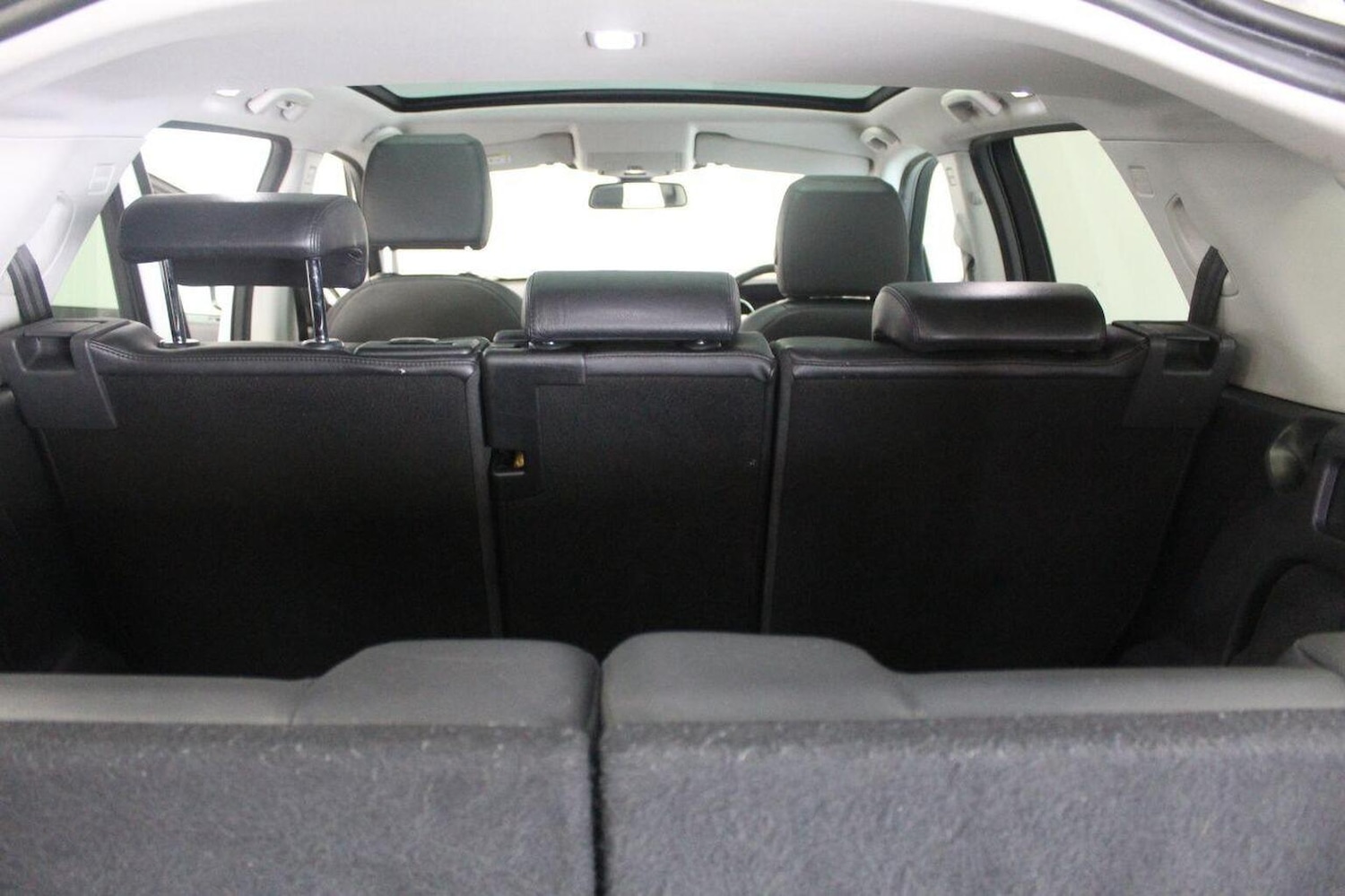 Used Land Rover Discovery Sport 2017 for sale - 76656096: Photo 61