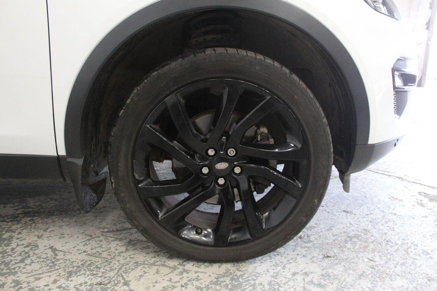 Used Land Rover Discovery Sport 2017 for sale - 76656096: Photo 65