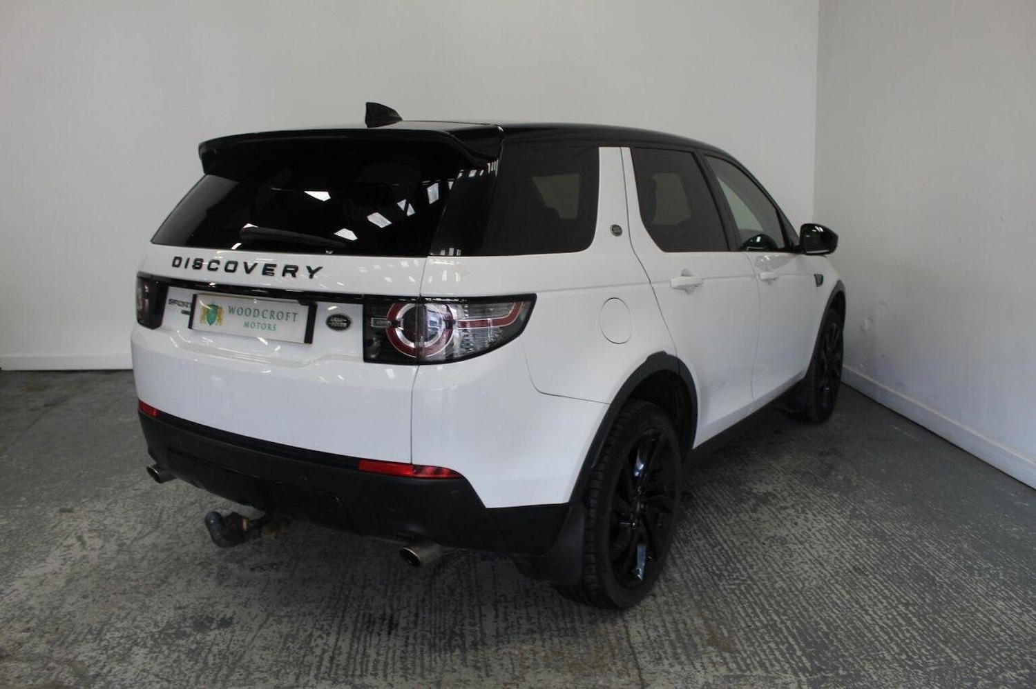 Used Land Rover Discovery Sport 2017 for sale - 76656096: Photo 8