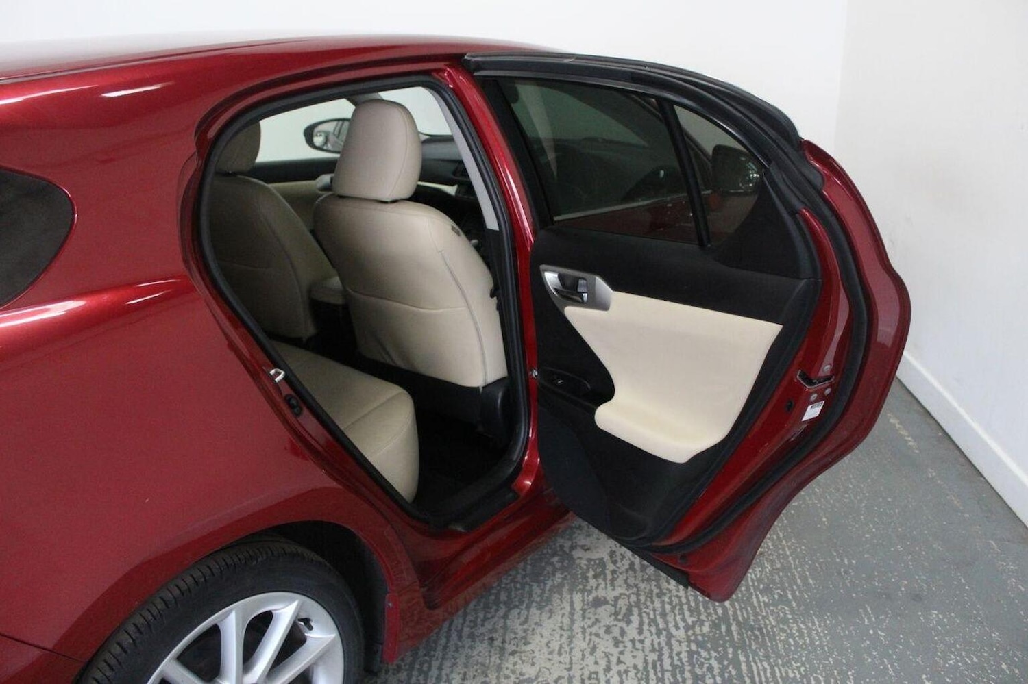 Used Lexus CT 2012 for sale - 77977035: Photo 26