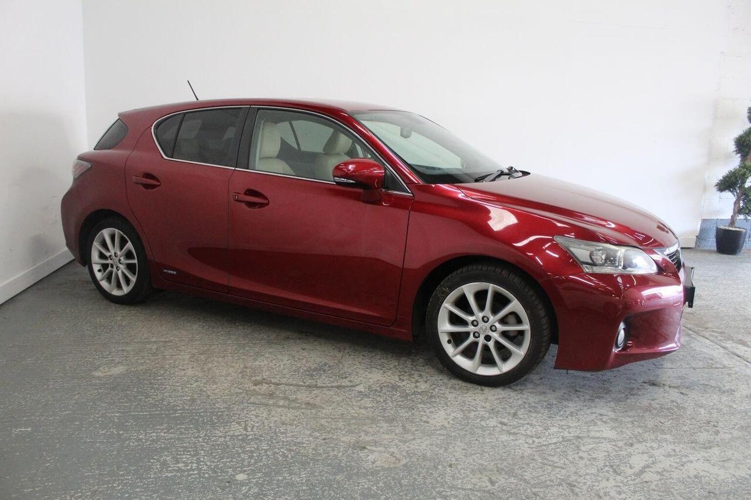 Used Lexus CT 2012 for sale - 77977035: Photo 4