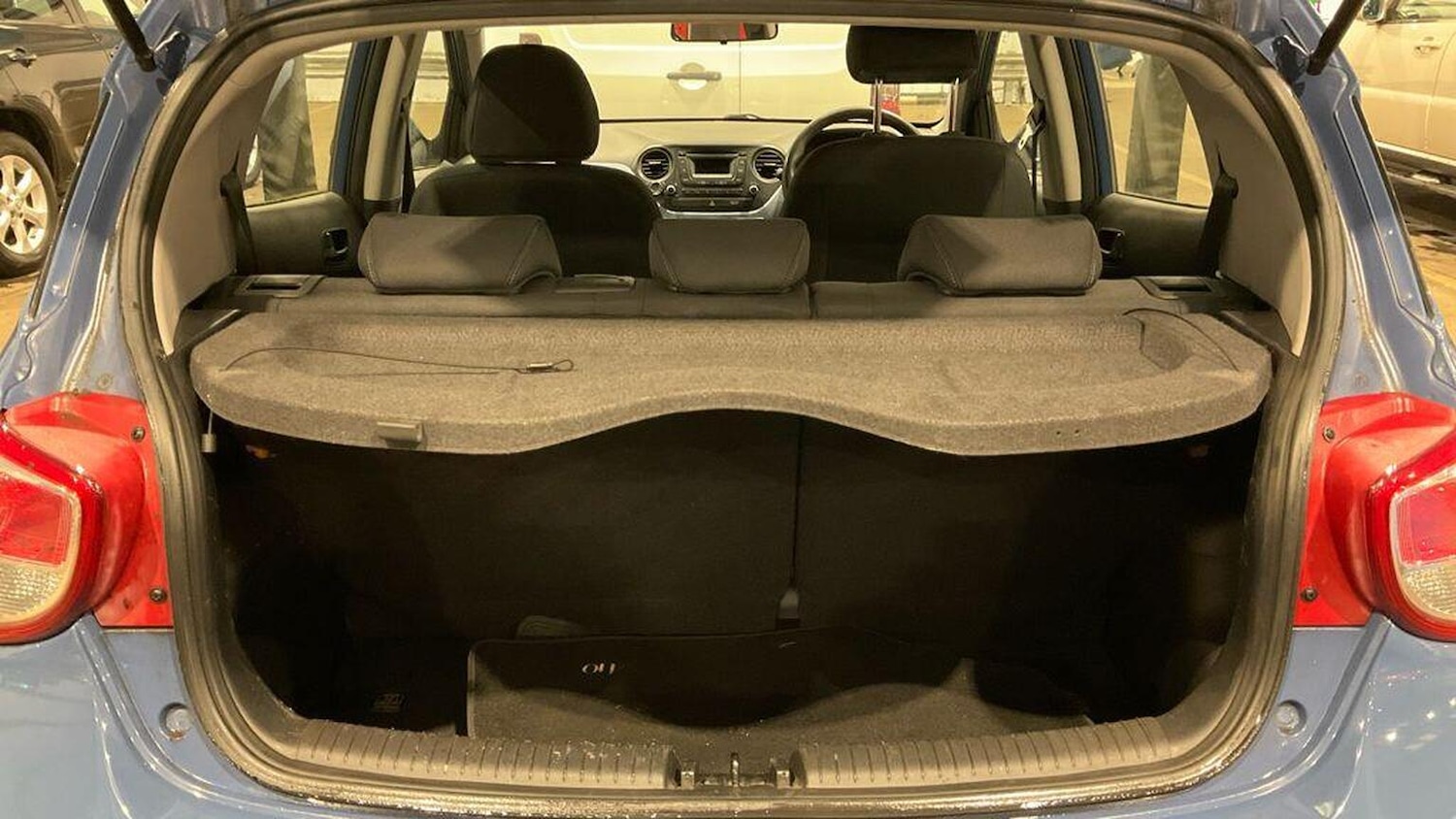 Used Hyundai i10 2015 for sale - 76758869: Photo 10