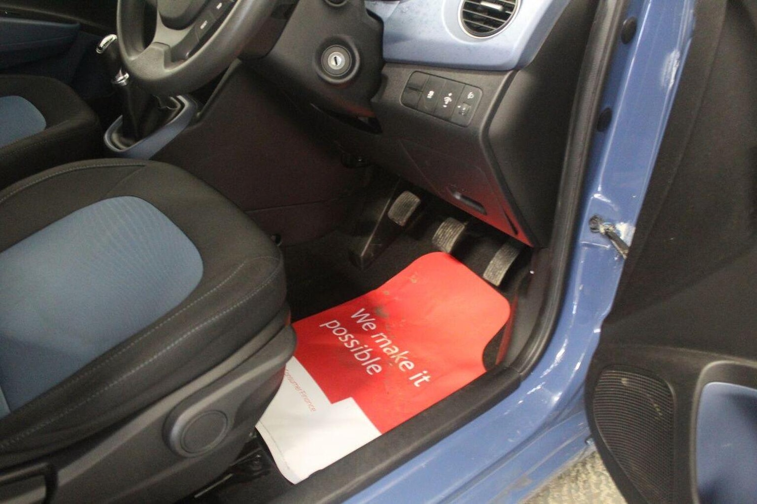 Used Hyundai i10 2015 for sale - 76758869: Photo 45