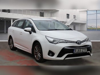 Toyota Avensis feature image