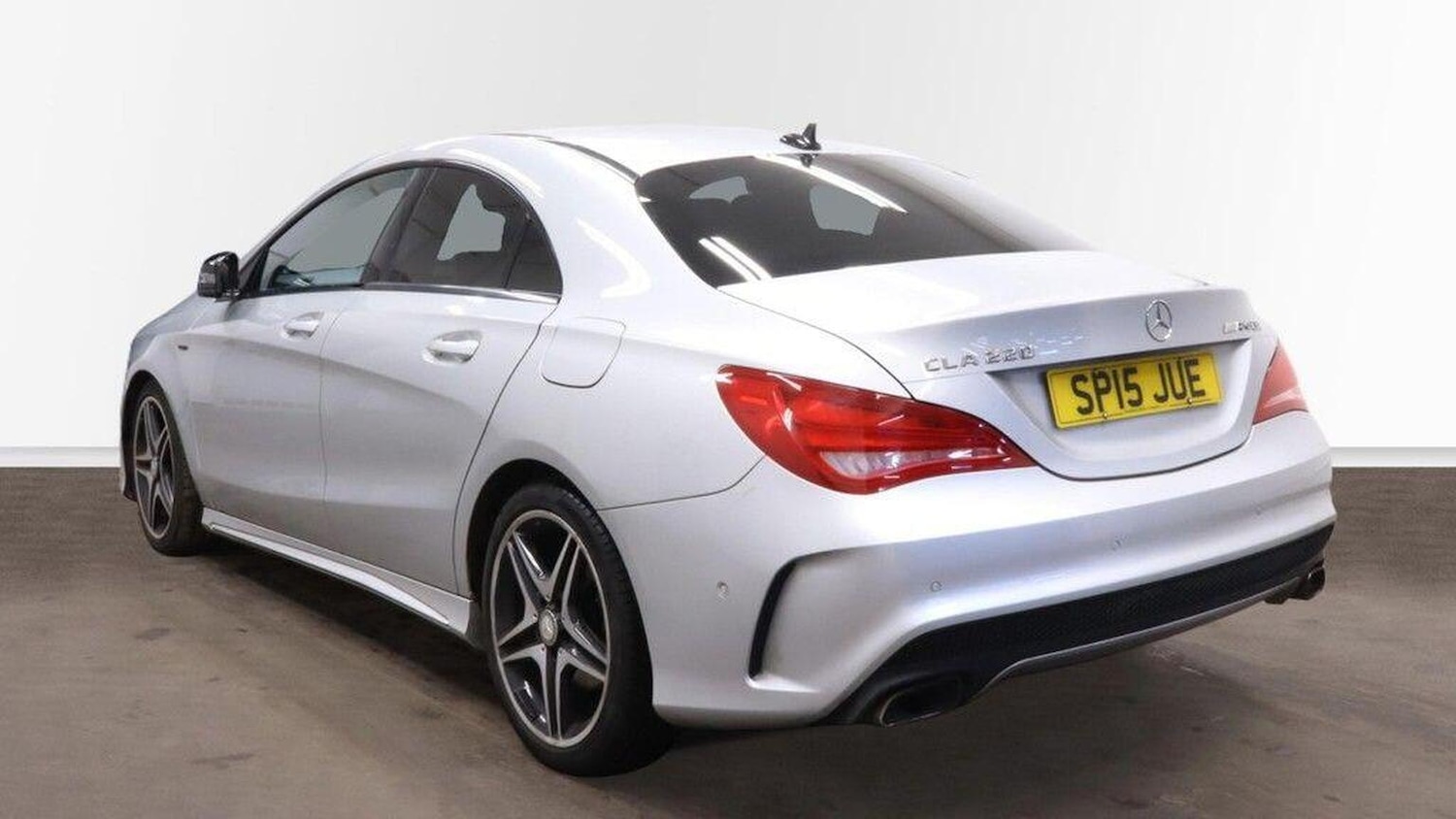 Used Mercedes-Benz CLA 2015 for sale - 77135891: Photo 4