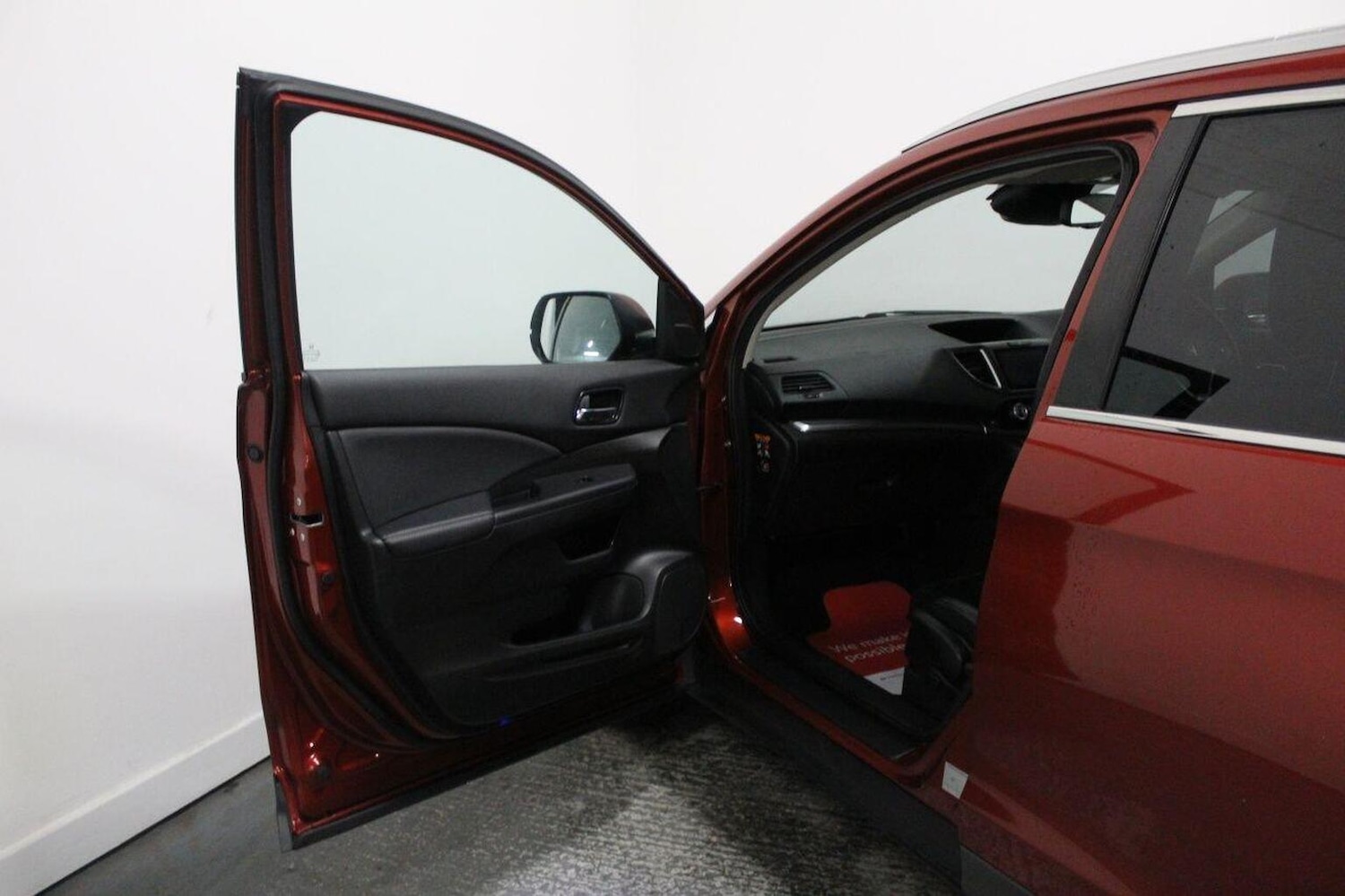 Used Honda CR-V 2015 for sale - 77937873: Photo 26