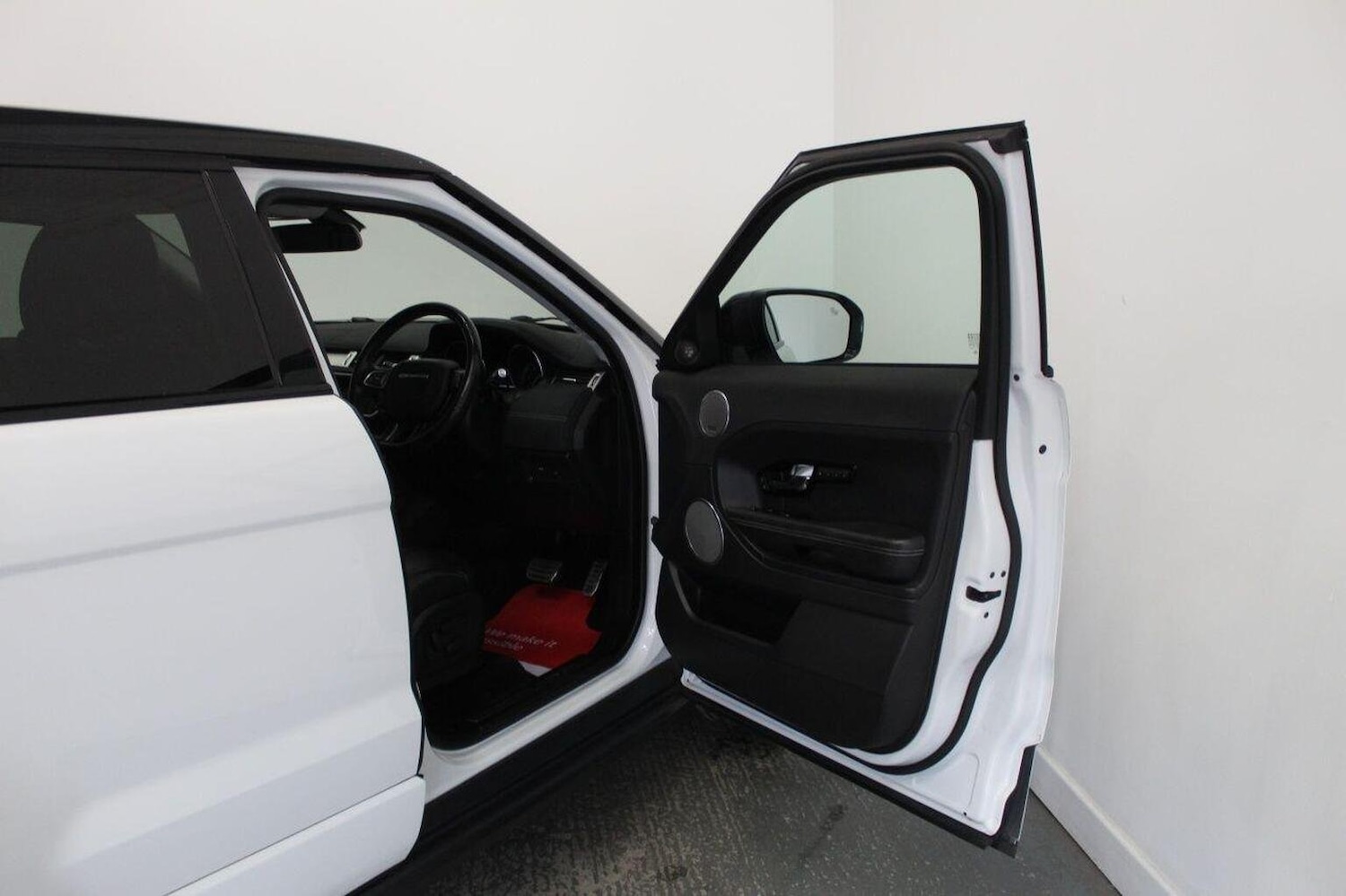 Vehicle 28