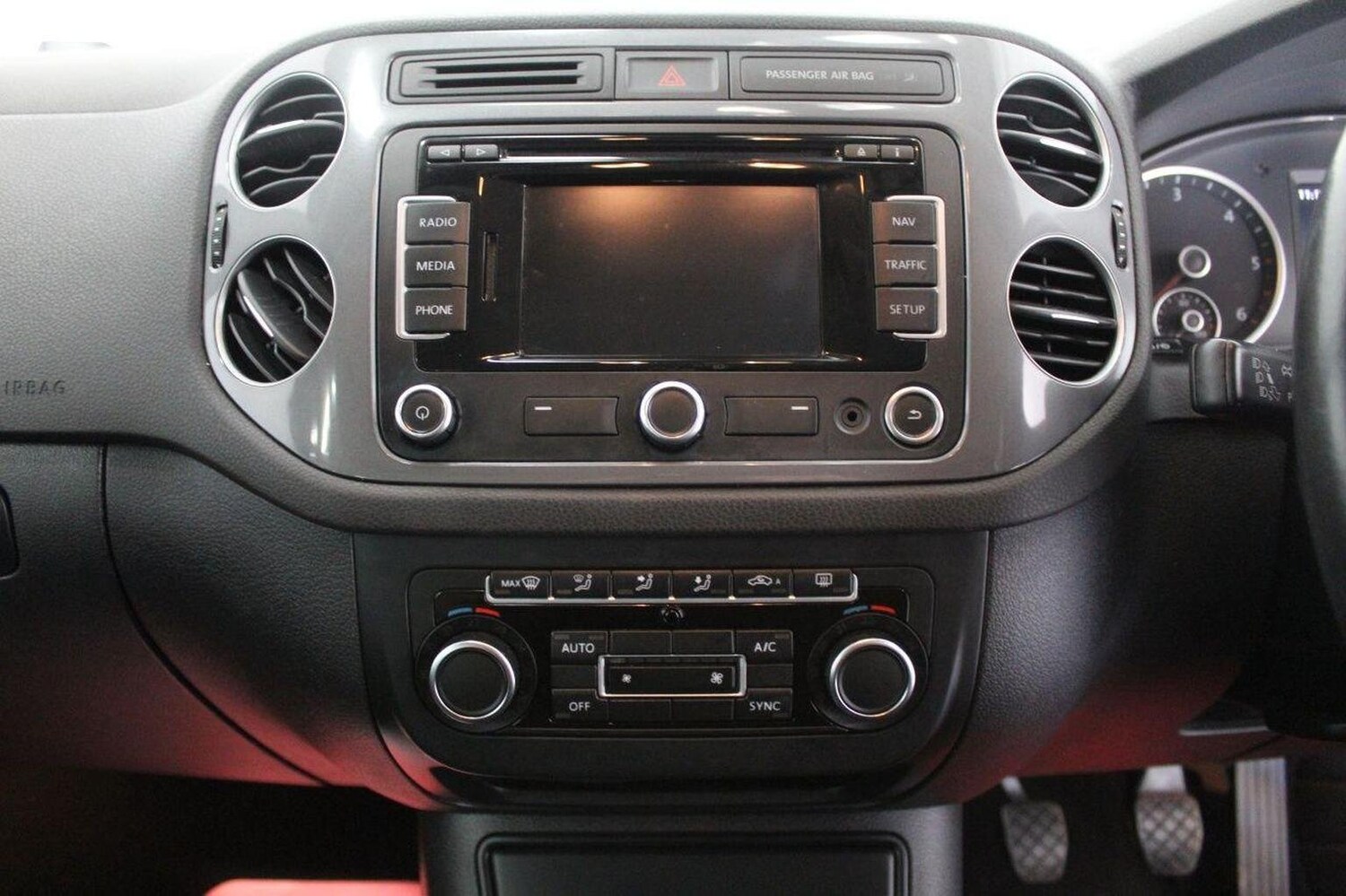Vehicle 33