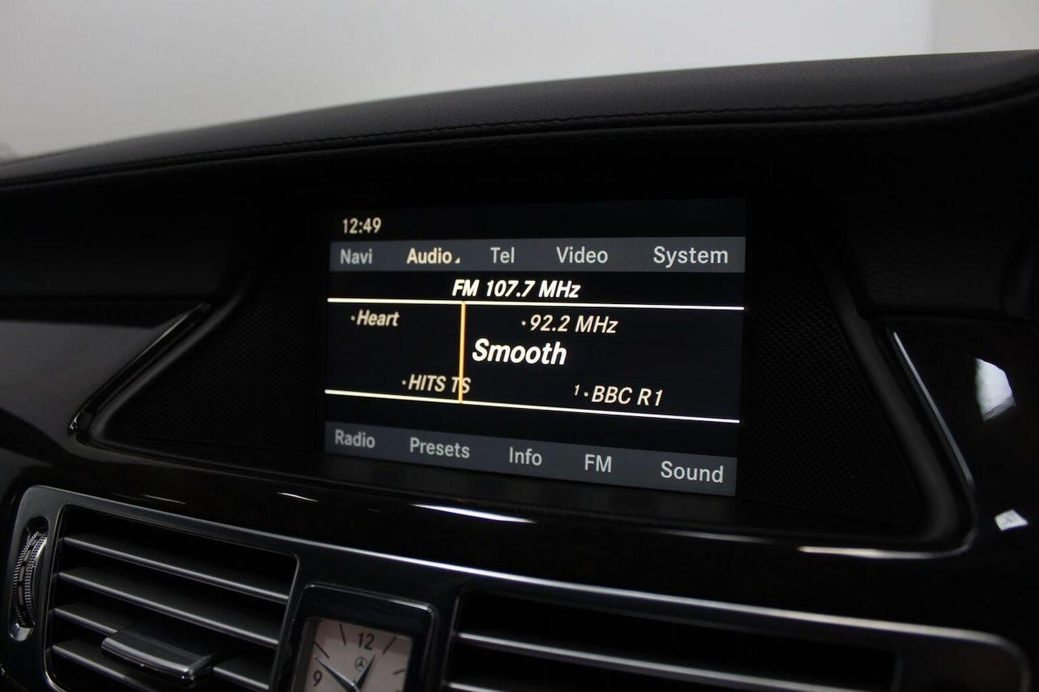 Used Mercedes-Benz CLS 2011 for sale - 78168812: Photo 35