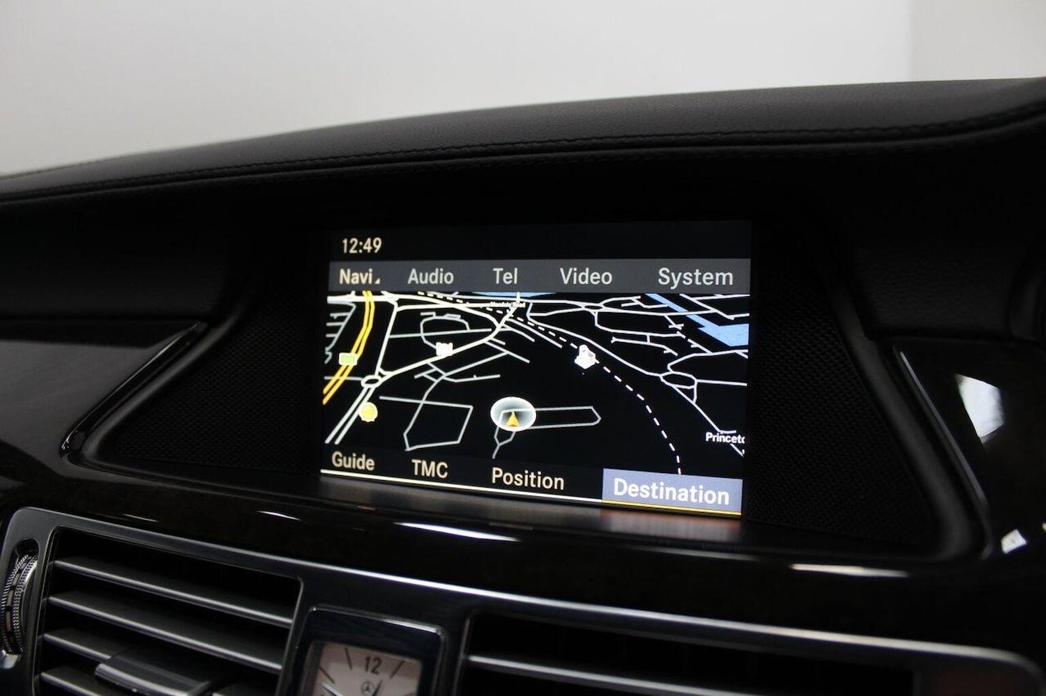 Used Mercedes-Benz CLS 2011 for sale - 78168812: Photo 37