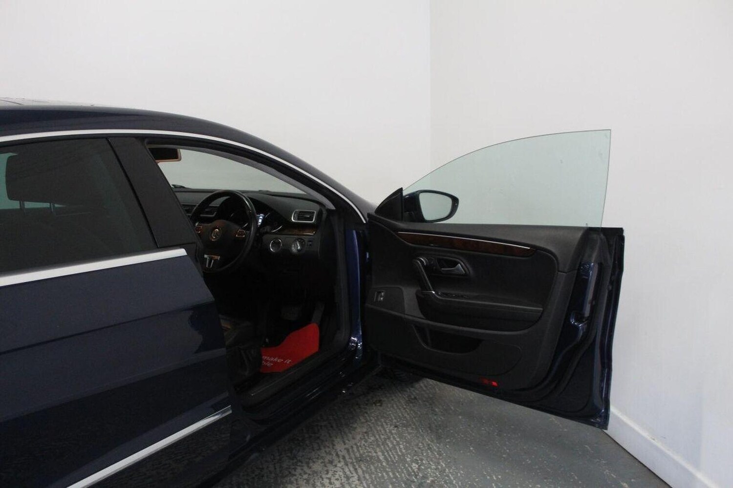 Used Volkswagen CC 2014 for sale - 77464989: Photo 23