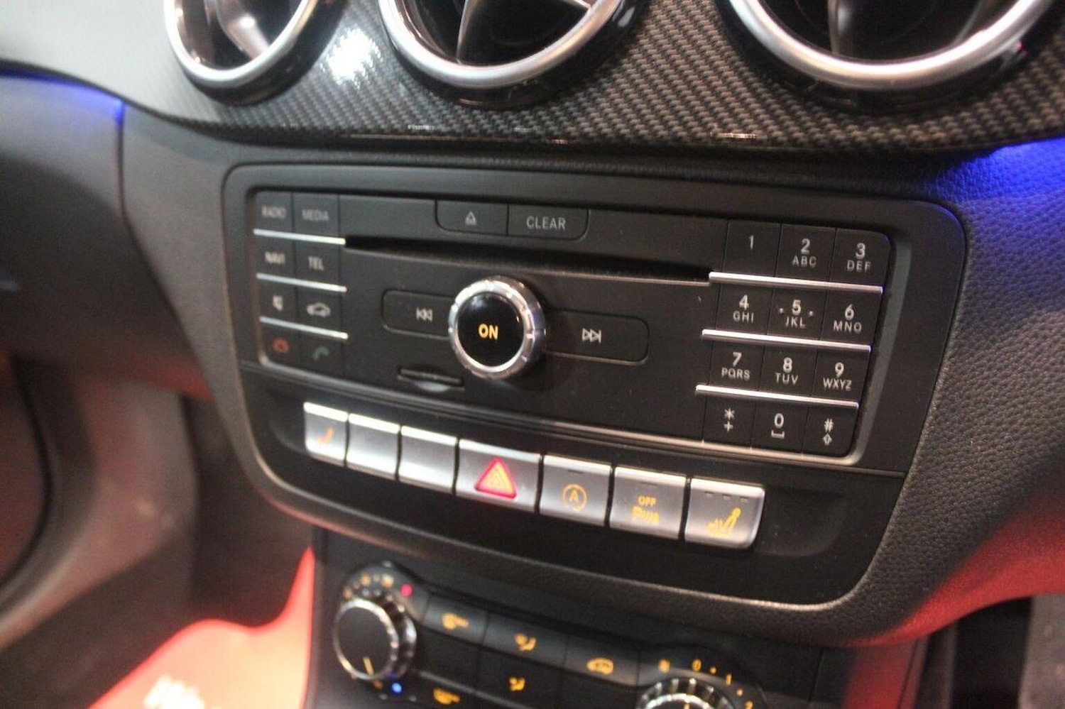 Used Mercedes-Benz B Class 2015 for sale - 77937927: Photo 38