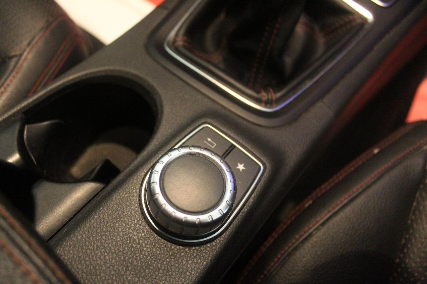 Used Mercedes-Benz B Class 2015 for sale - 77937927: Photo 41