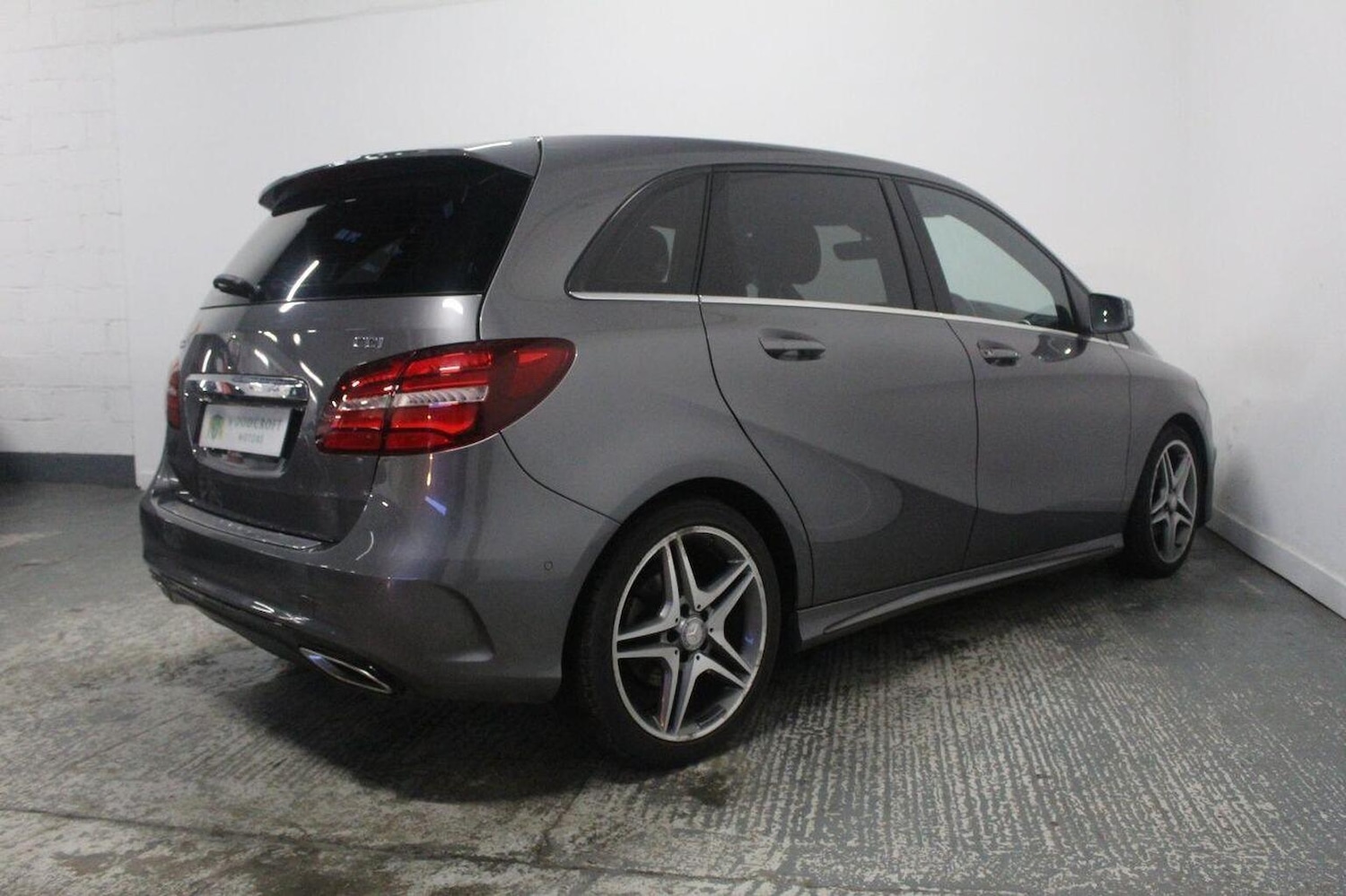 Used Mercedes-Benz B Class 2015 for sale - 77937927: Photo 8