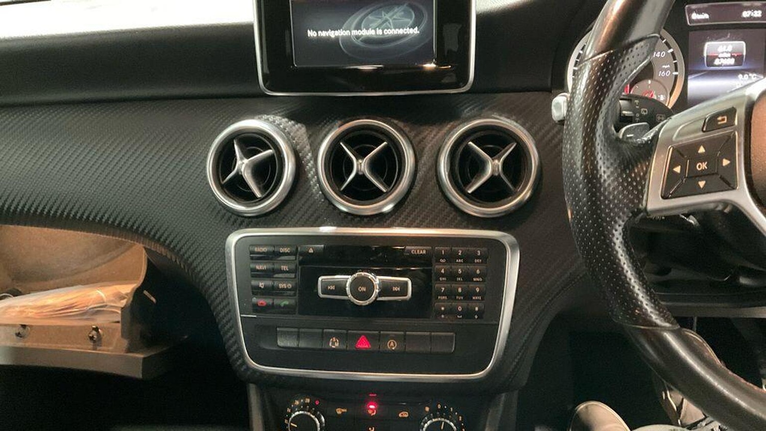 Used Mercedes-Benz A-Class 2015 for sale - 77319797: Photo 16