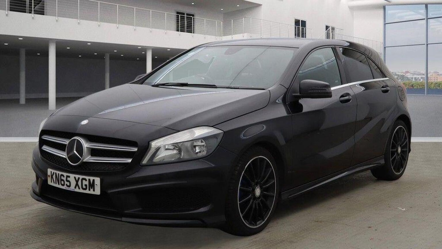 Used Mercedes-Benz A-Class 2015 for sale - 77319797: Photo 3