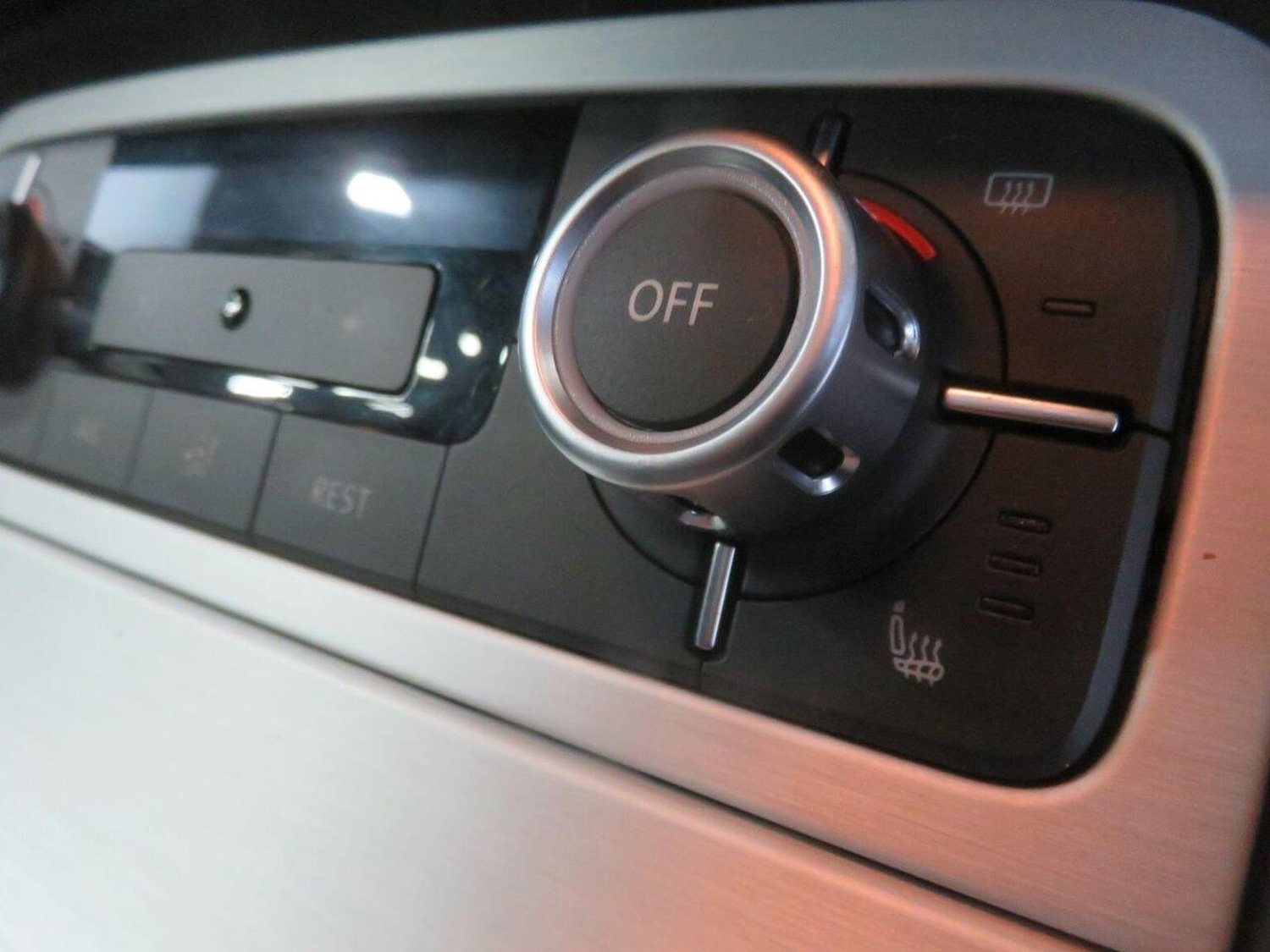 Used Volkswagen Touareg 2013 for sale - 76527388: Photo 40