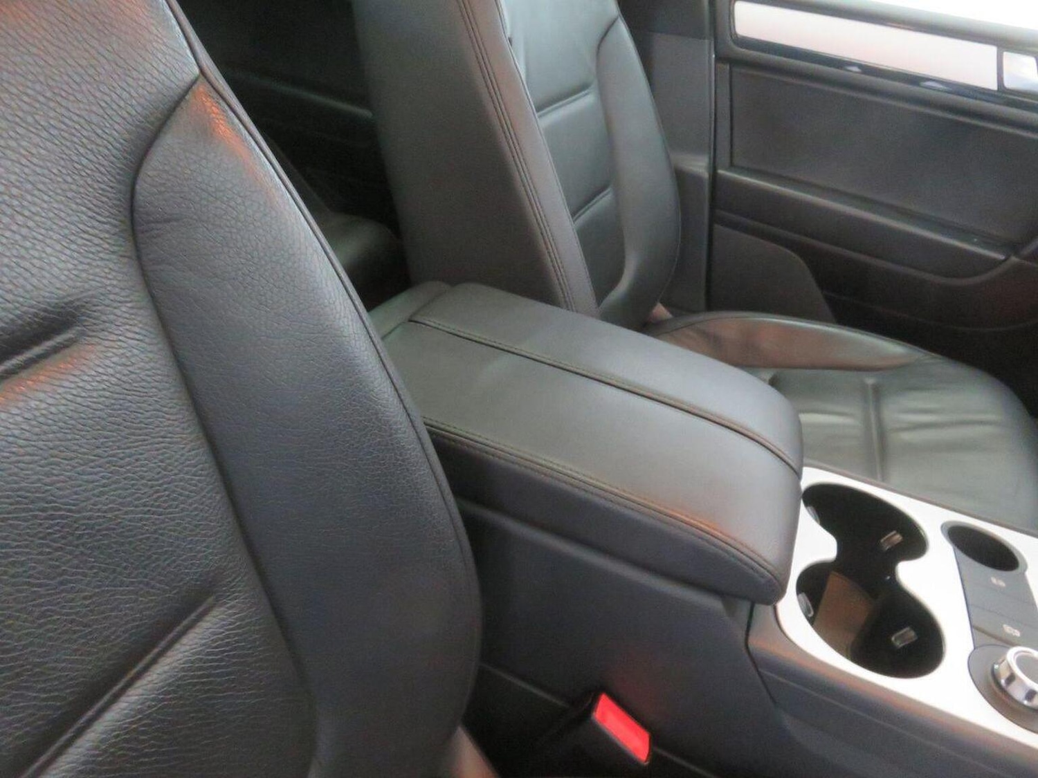 Used Volkswagen Touareg 2013 for sale - 76527388: Photo 44