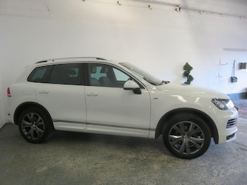 Used Volkswagen Touareg 2013 for sale - 76527388: Photo