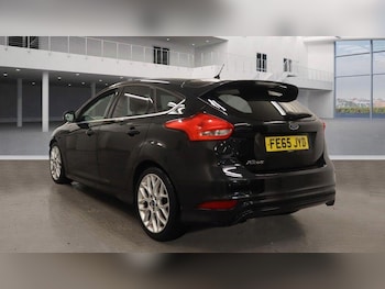 Used Ford Focus 2015 for sale - 76756984: Photo